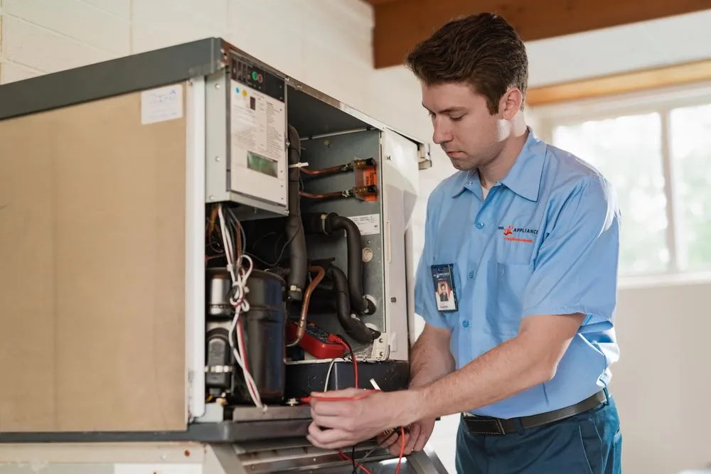 Slide of Mr. Appliance of West Loop