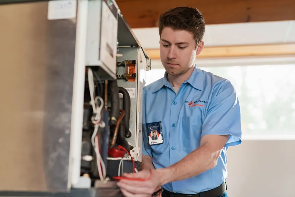 Slide of Mr. Appliance of West Loop