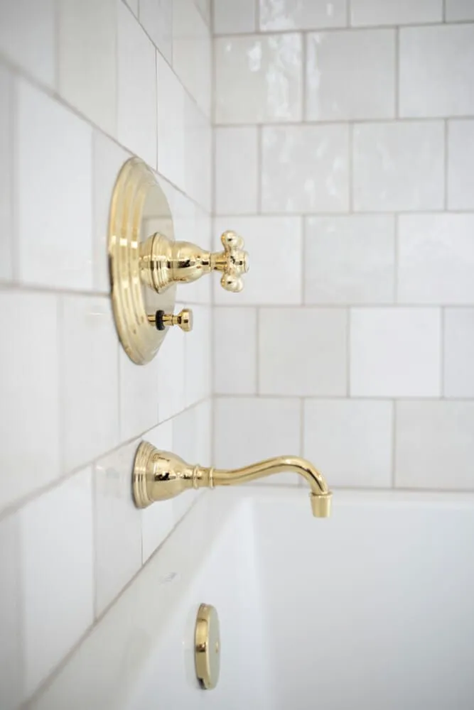 Slide of Mr Build Home Improvement