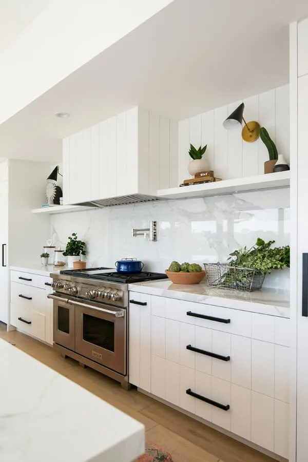 Slide of Mr Build Home Improvement