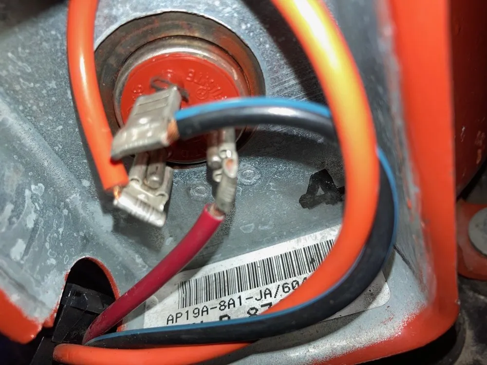 Slide of Mr. Chill Heating & Air