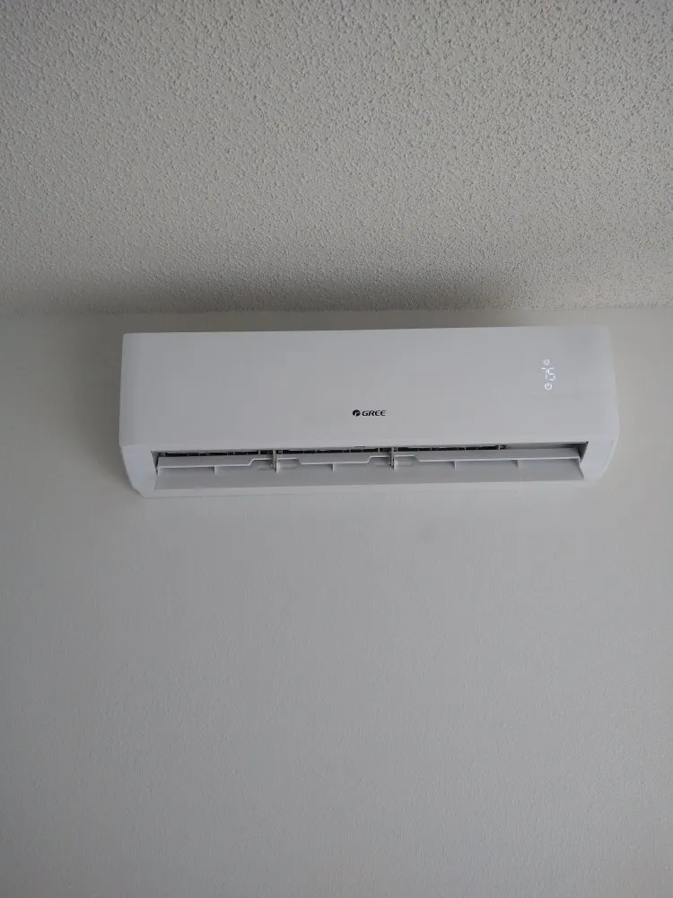 Slide of Mr. Frost Heating & Cooling