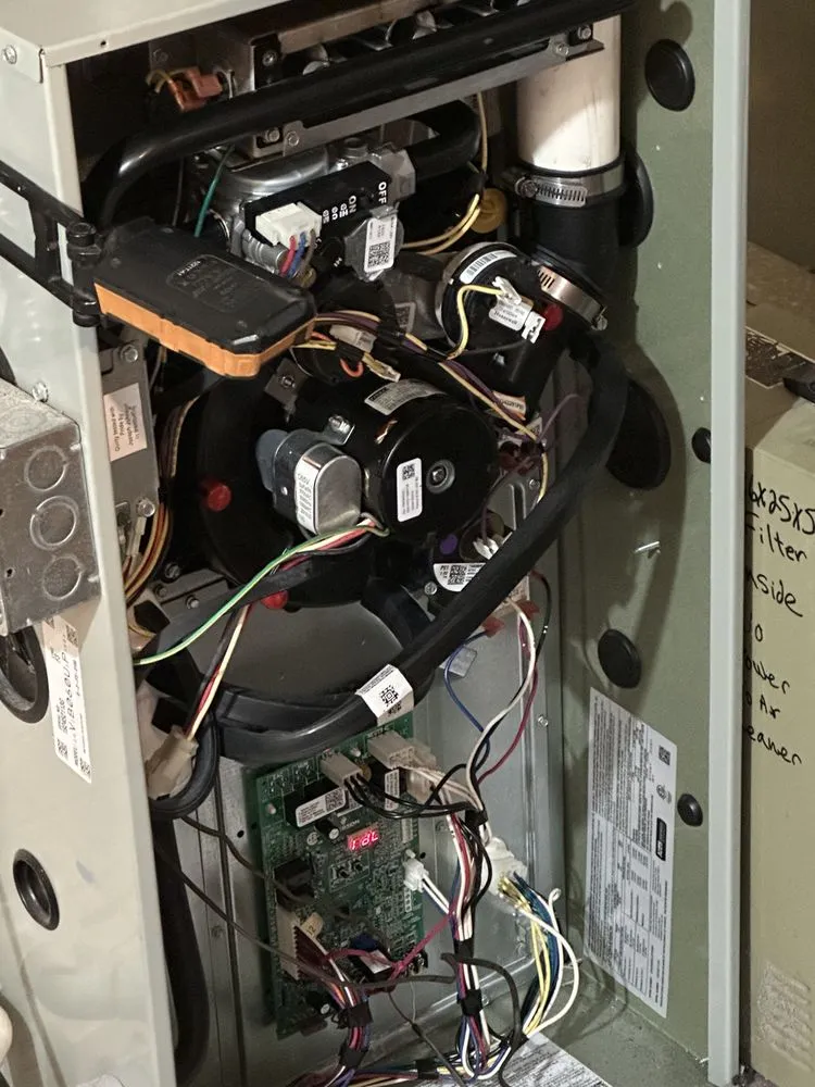 Slide of Mr. Furnace Heating and Cooling