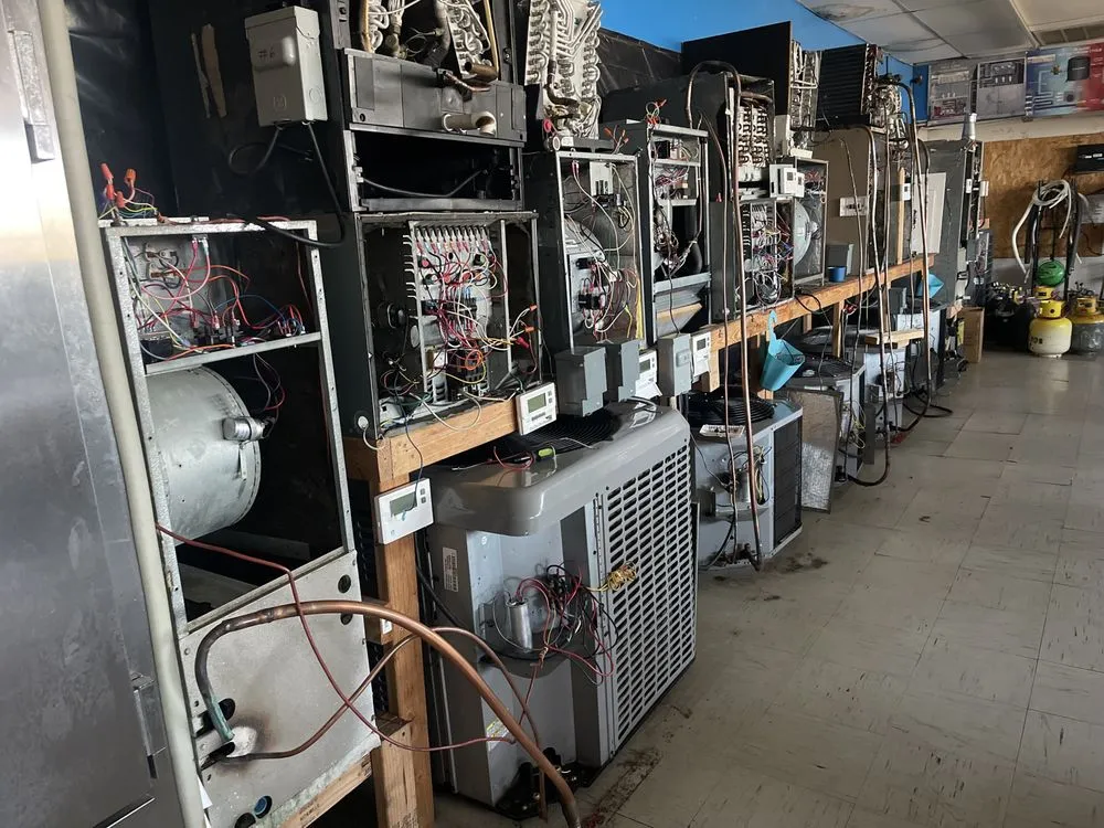 Slide of M&R HVAC Training Education