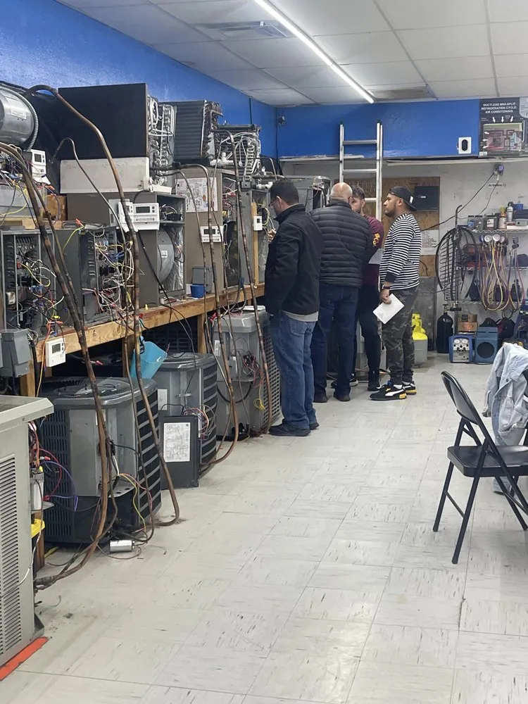 Slide of M&R HVAC Training Education