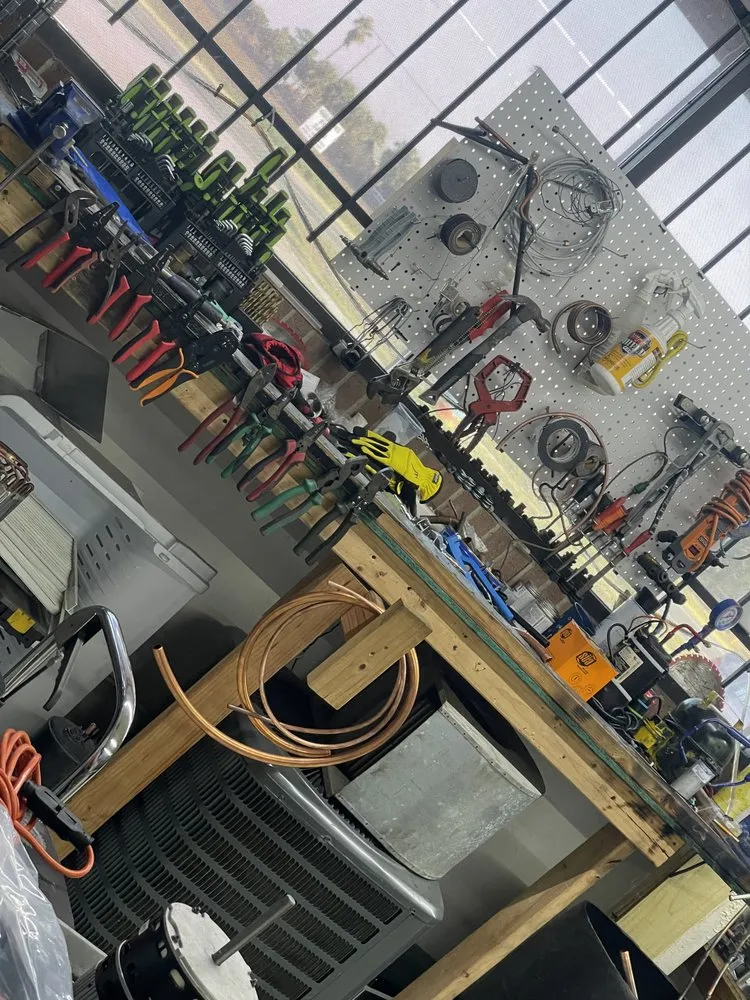 Slide of M&R HVAC Training Education