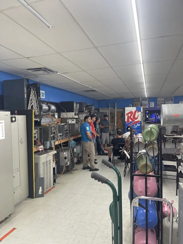 Slide of M&R HVAC Training Education