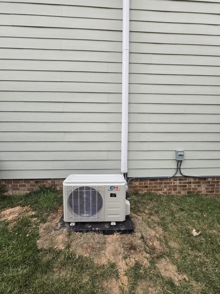 Slide of M&R HVACR Solutions