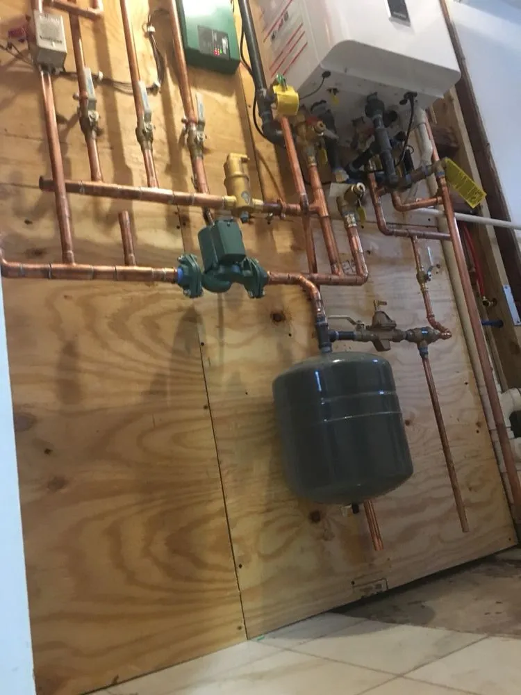 Slide of Mr. Pipe Plumbing and Heating