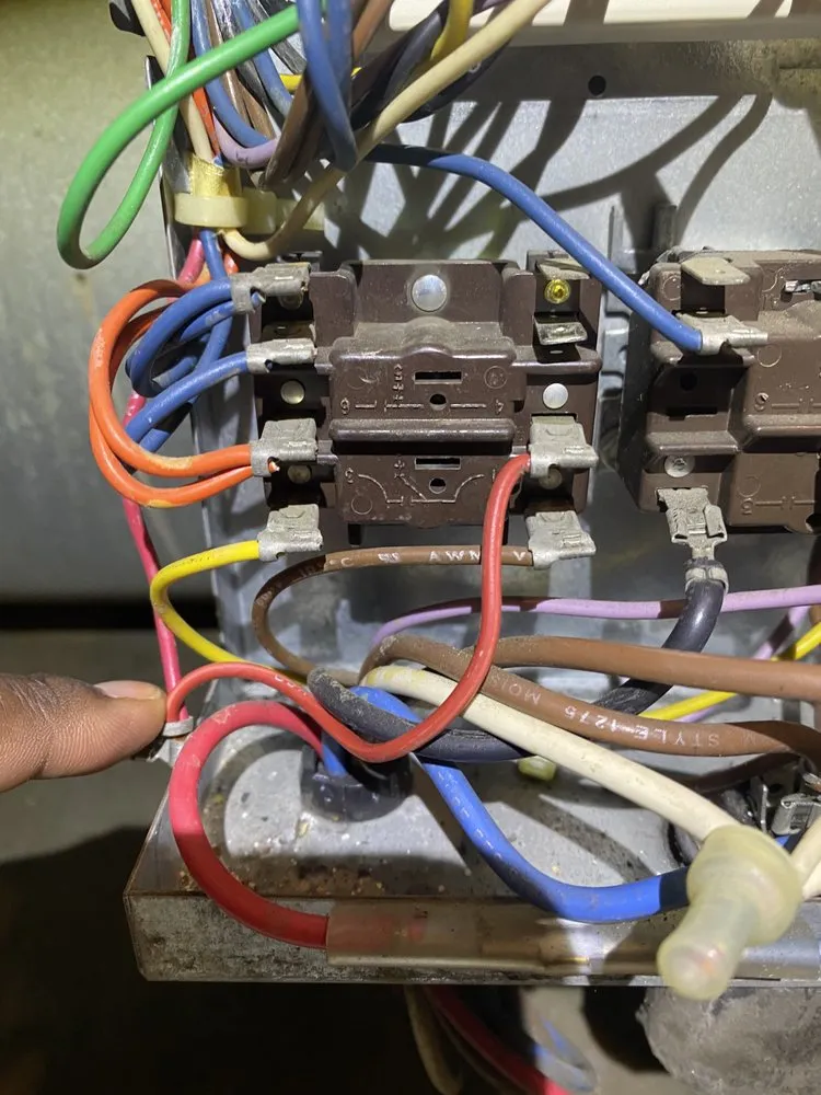 Slide of Mr W’s Handyman Service