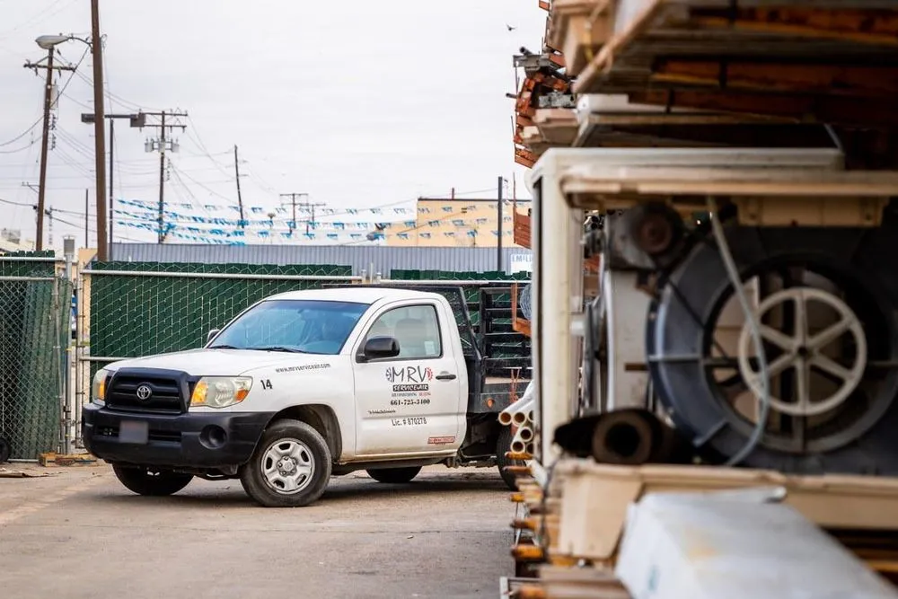 Slide of MRV Service Air