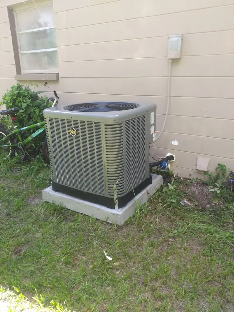 Slide of Mulch Blowers of Florida