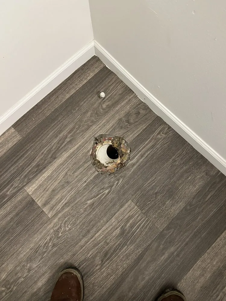 Slide of Mullins Maintenance & Mechanical Services