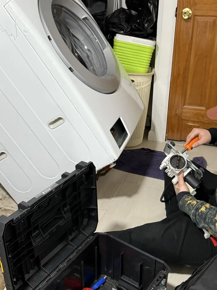 Certified AC repair experts serving Flushing, NY - Multiservices Appliances