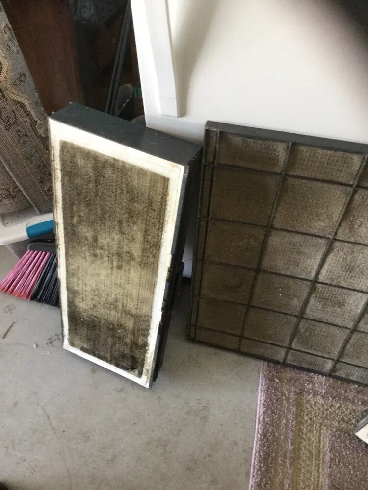 Slide of Munn's Sales & Service