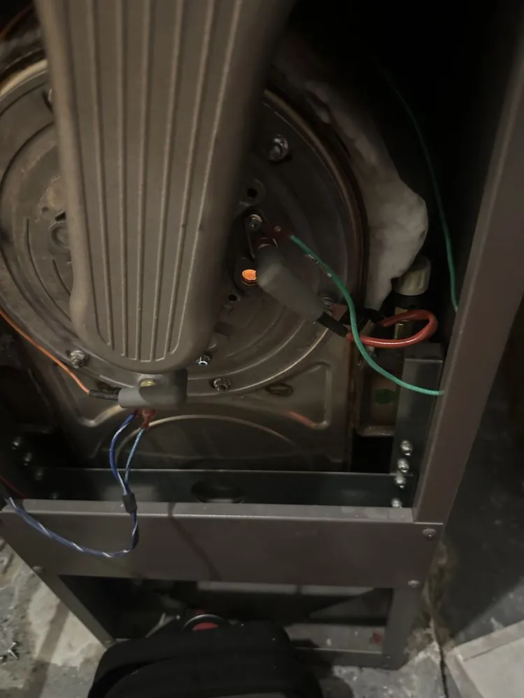 Slide of Muñoz Solutions