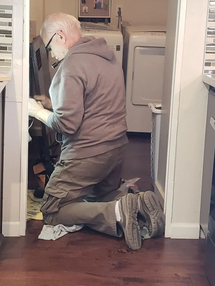 Slide of Murphy's Air Conditioning Repair