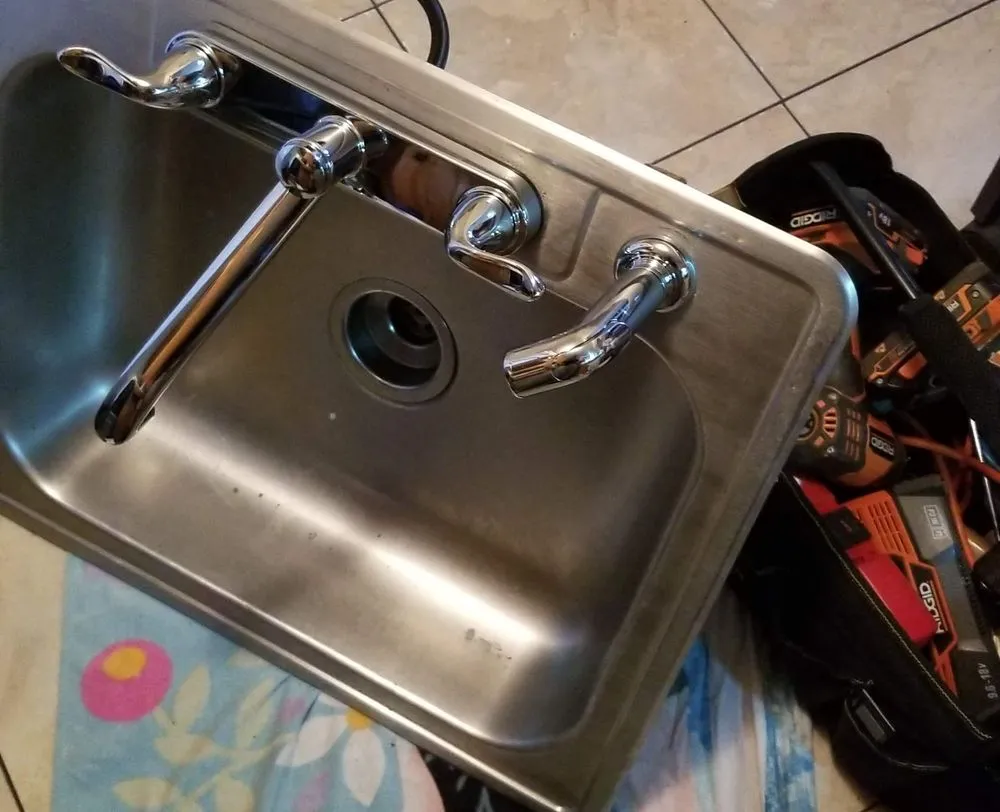 Slide of My Handyman Pros.