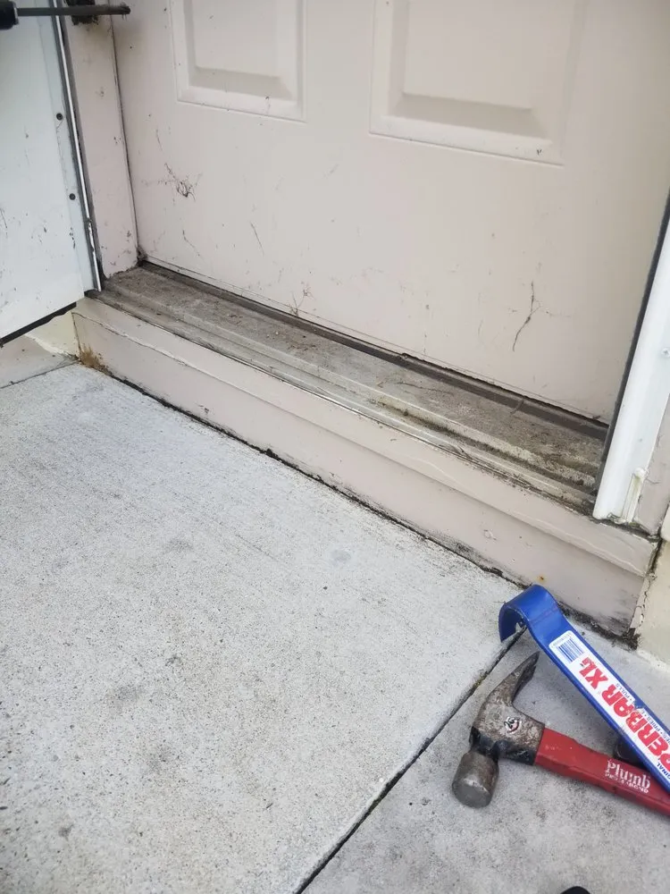 Slide of My Handyman Pros.