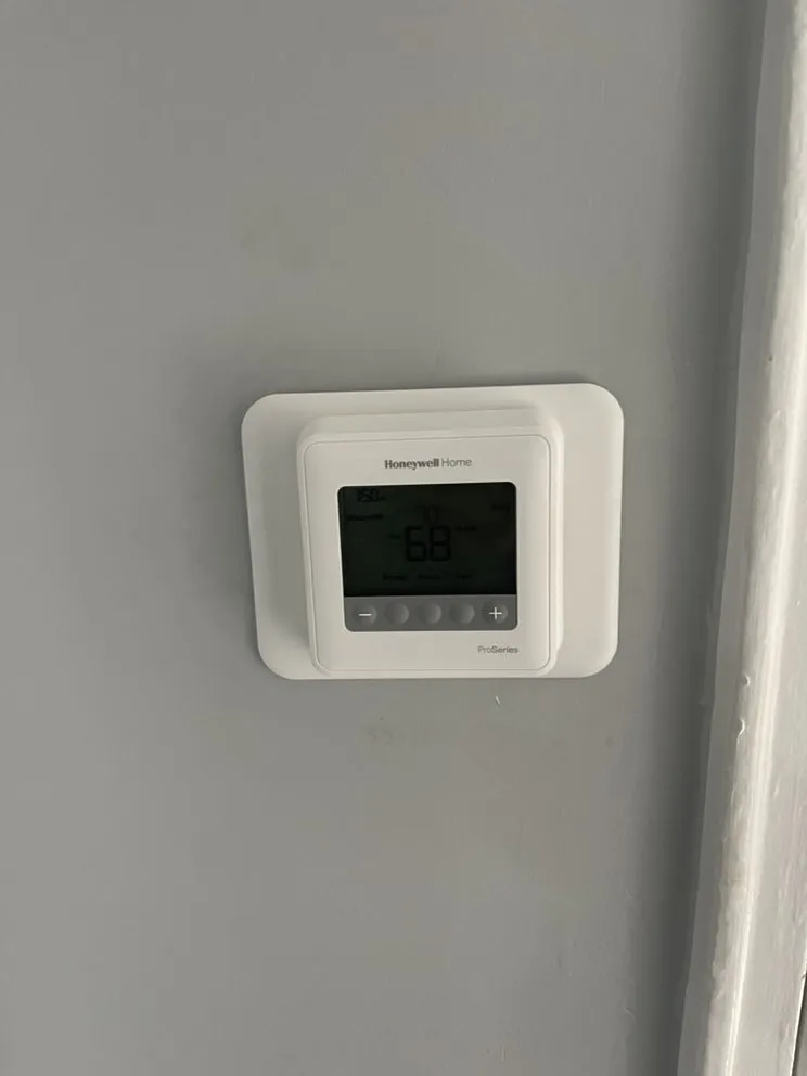 Slide of Nadmens Services