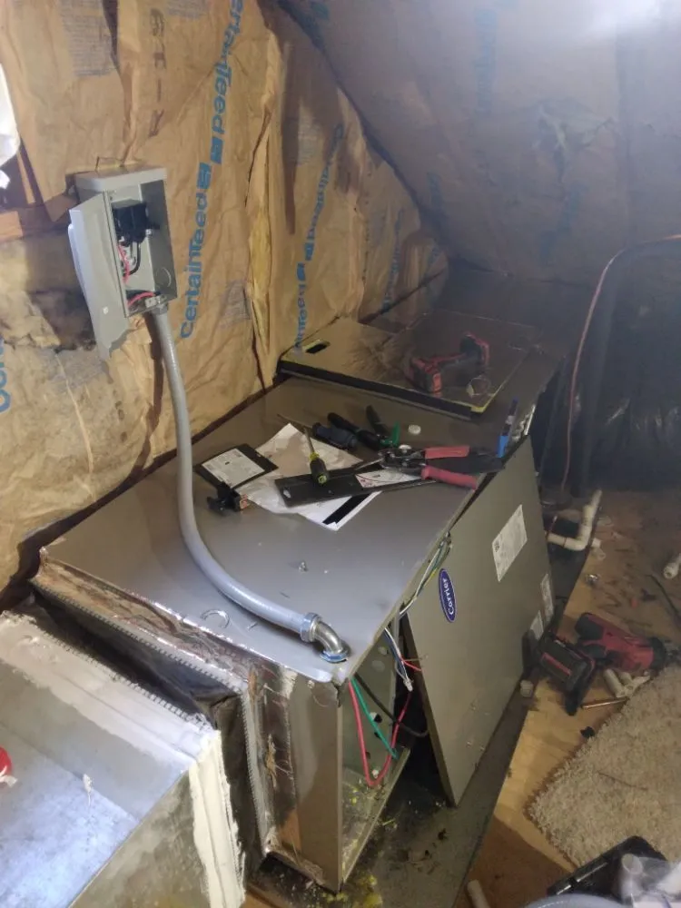 Slide of Nando Services