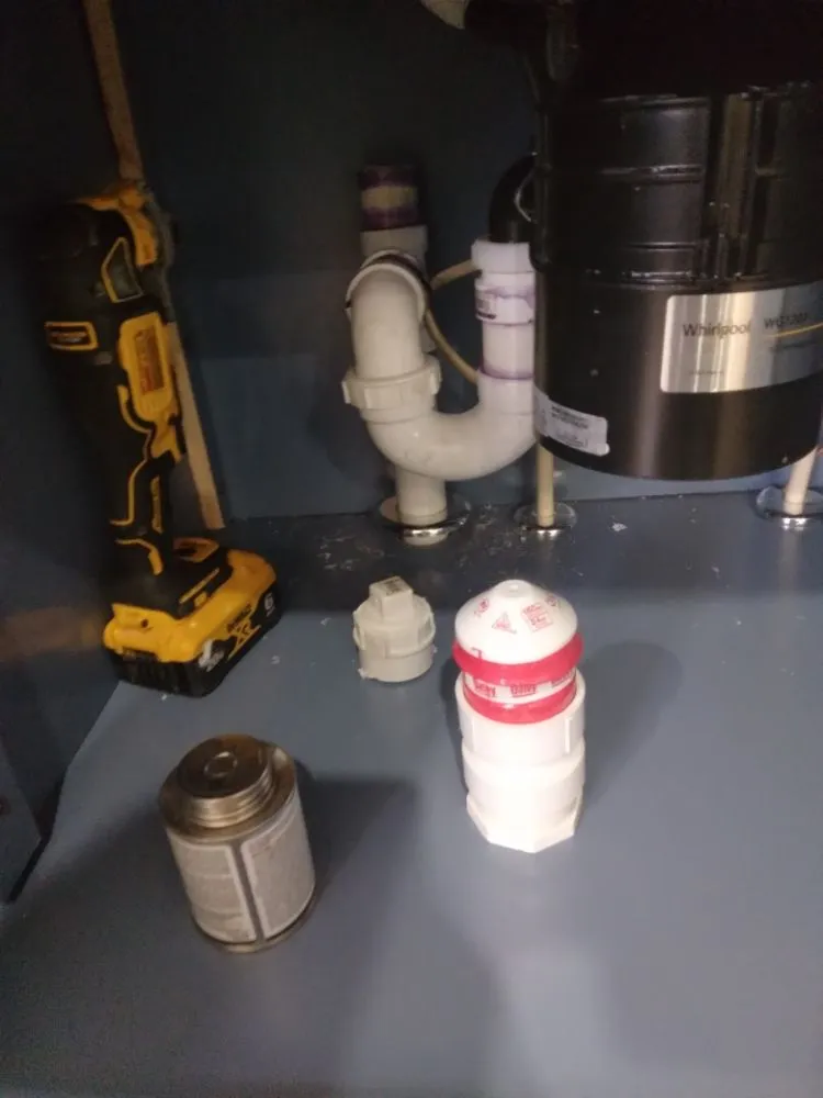 Slide of Nando Services