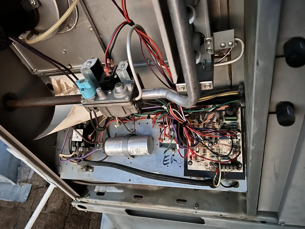 Slide of Napoles Heating & Air Conditioning