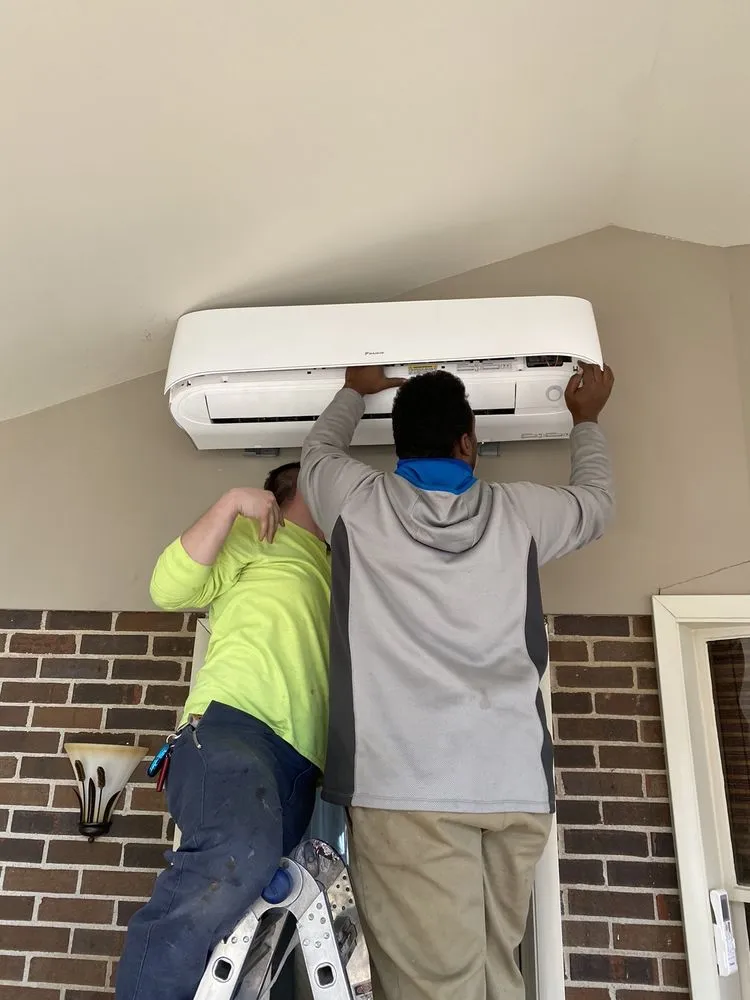 Slide of Nashville Solutions