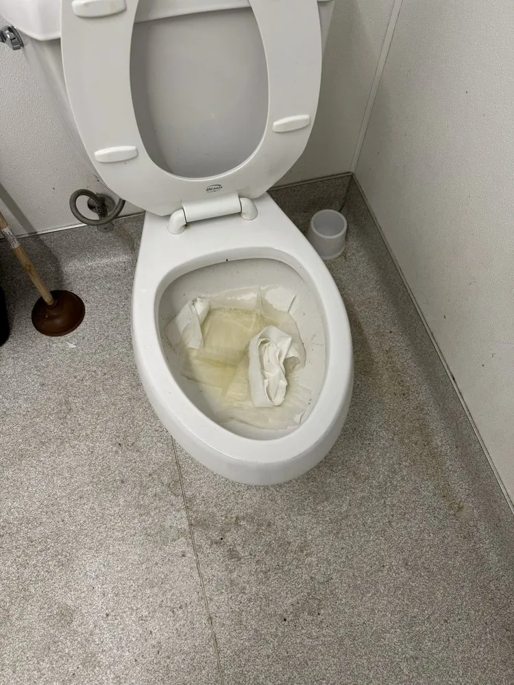 Slide of National Facilities Direct