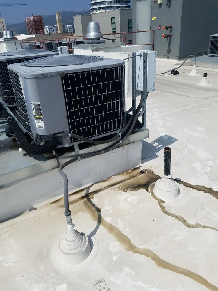 Slide of Navarro's Heating & Air Conditioning