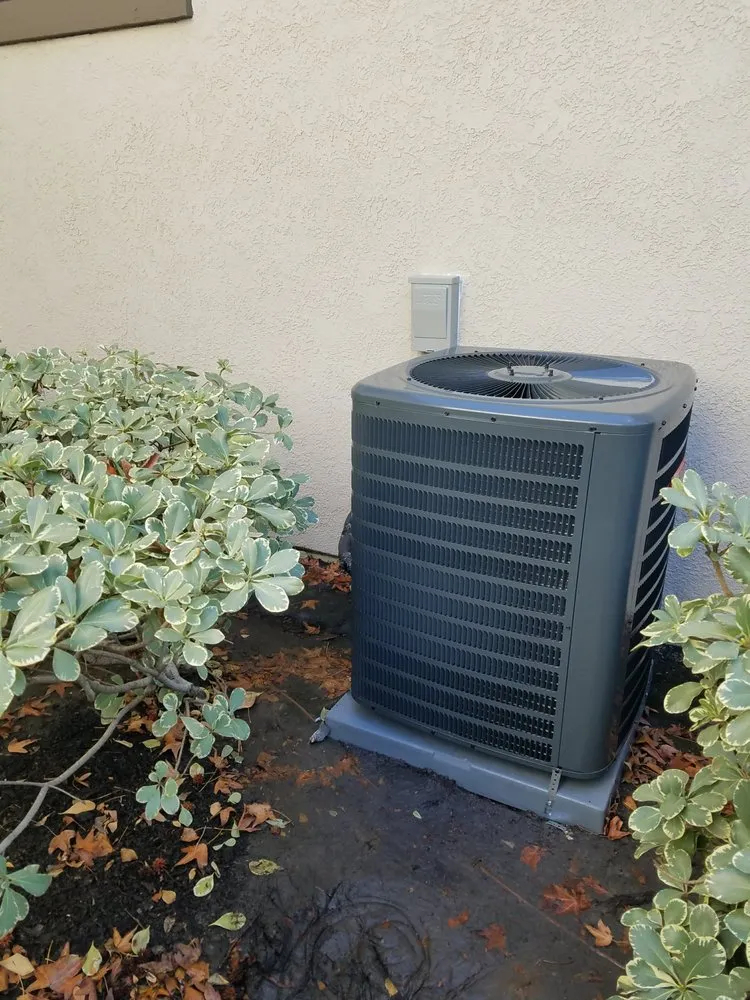 Slide of Navarro's Heating & Air Conditioning