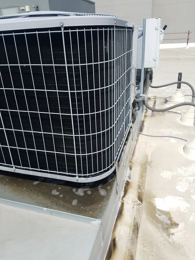 Slide of Navarro's Heating & Air Conditioning