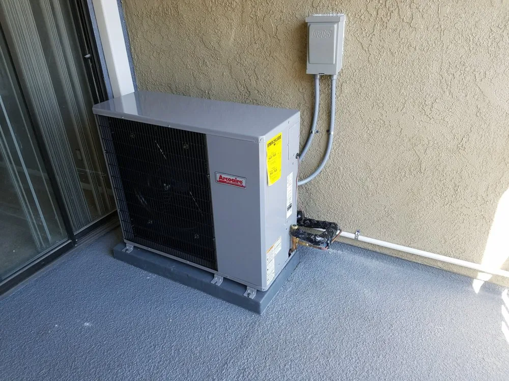 Slide of Navarro's Heating & Air Conditioning