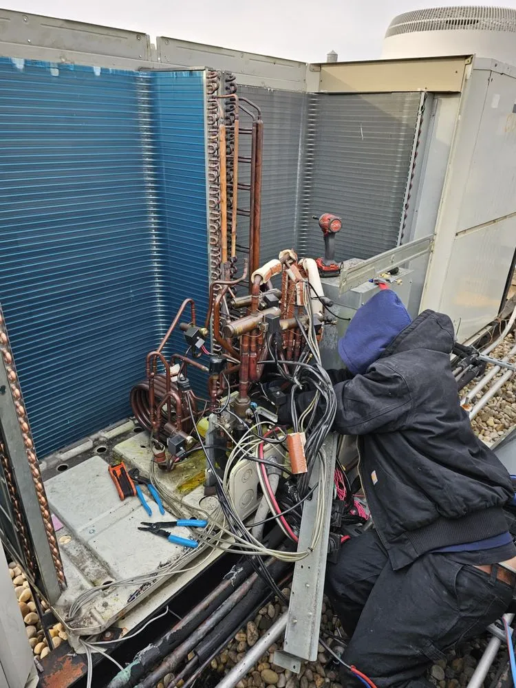 Slide of Nave Mechanical