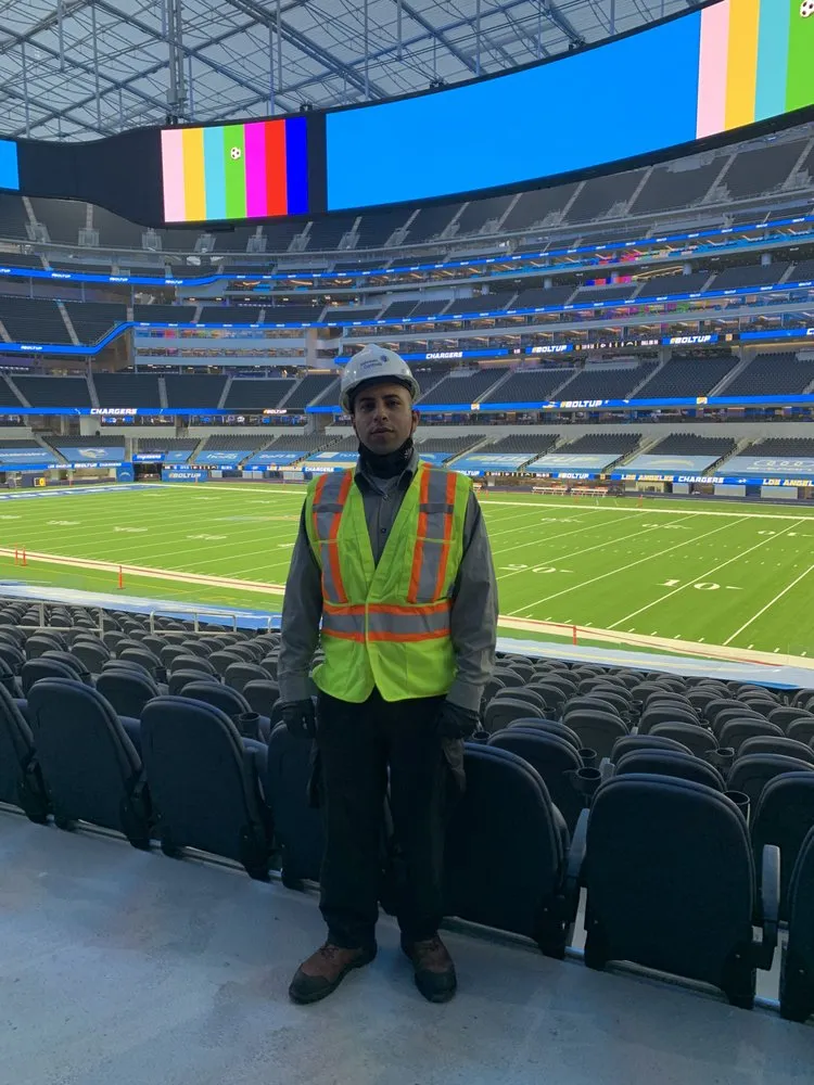 Slide of Nelson Carrillo