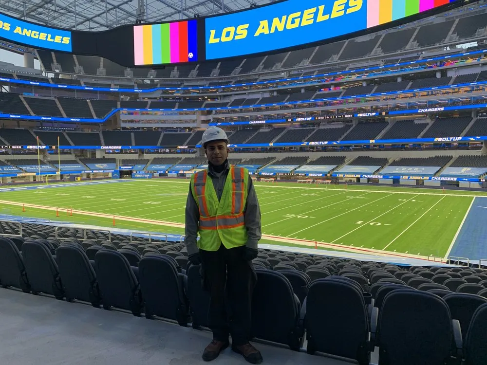 Slide of Nelson Carrillo