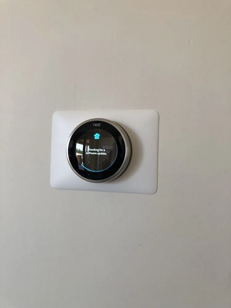 Slide of Nest Pro Az