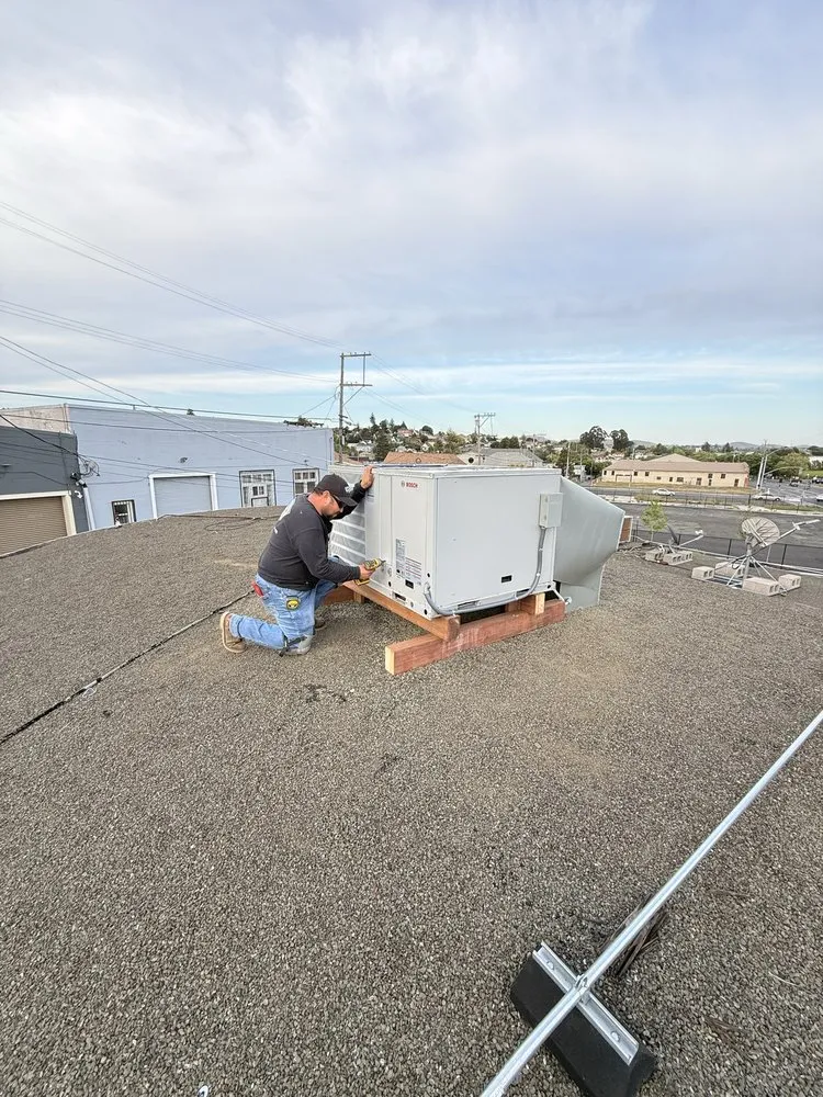 Slide of New Age Heating & Cooling