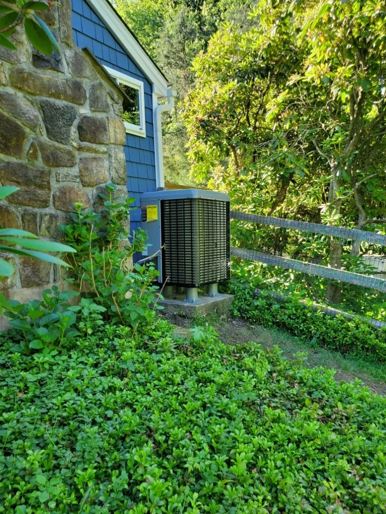 Slide of New Holland Heating & Air Conditioning