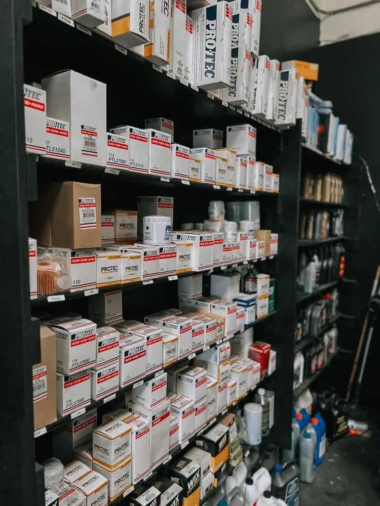 Slide of New Hub Auto Service