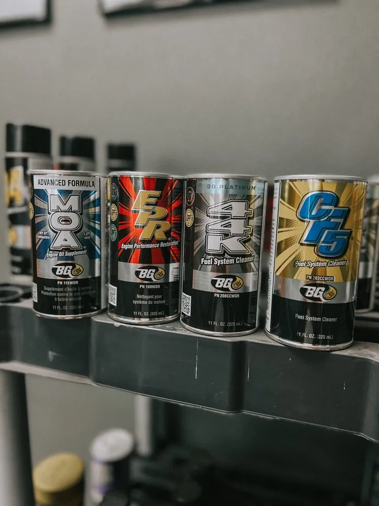 Slide of New Hub Auto Service