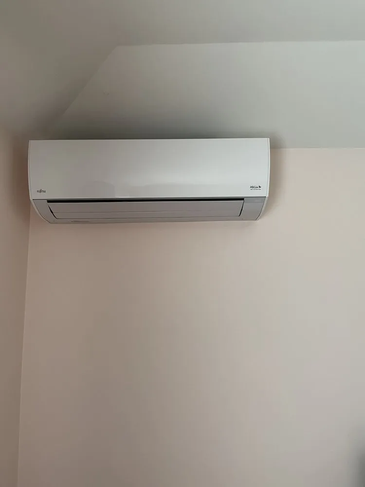 Slide of New York Ductless
