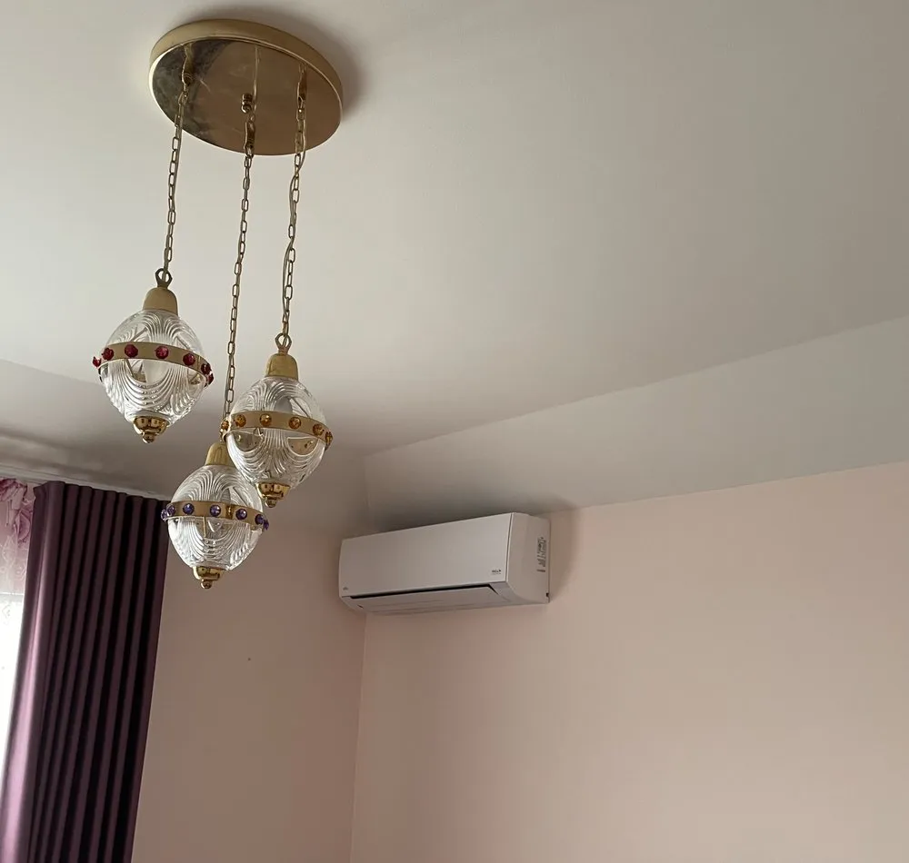 Slide of New York Ductless