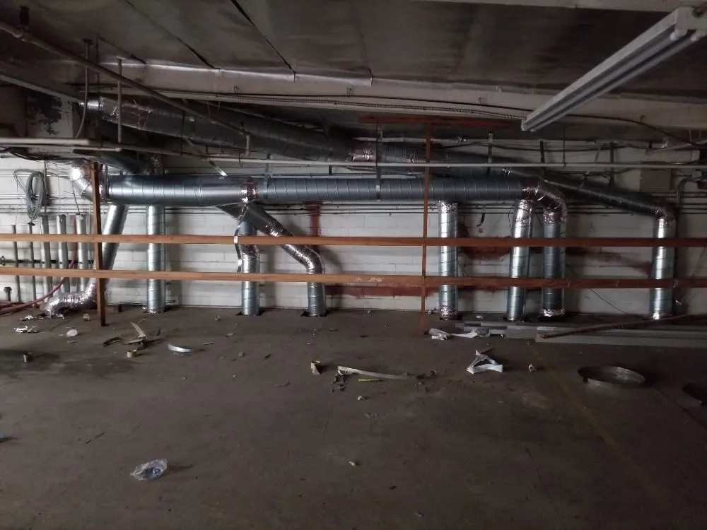 Slide of Nice and Cool