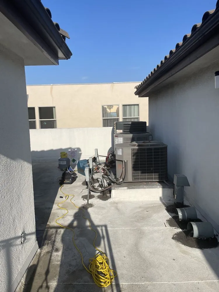 Slide of Nice and Cool