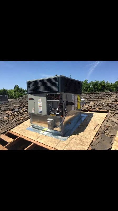 Slide of Nine Islands Heating and Air