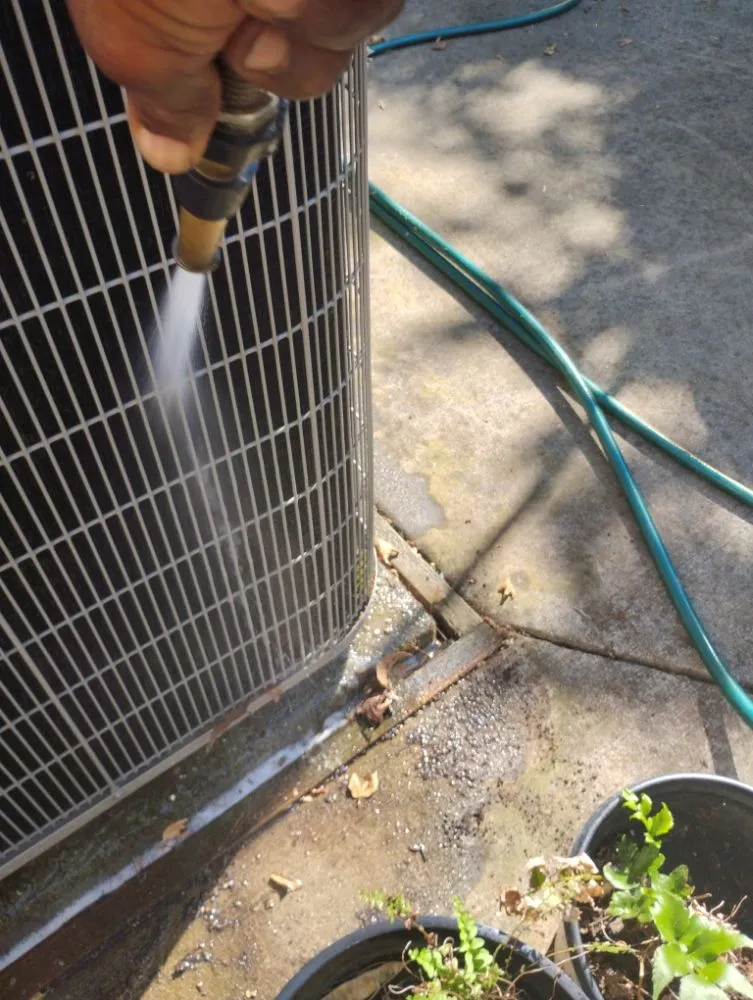 Slide of Nipster's Ac & Heating