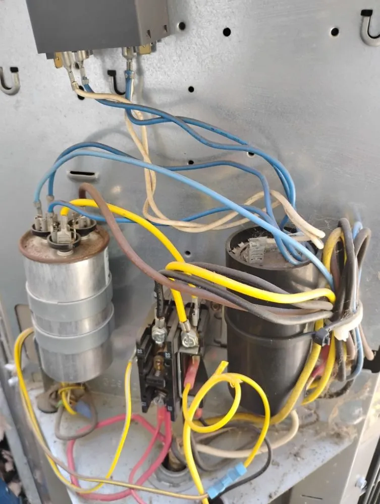 Slide of Nipster's Ac & Heating