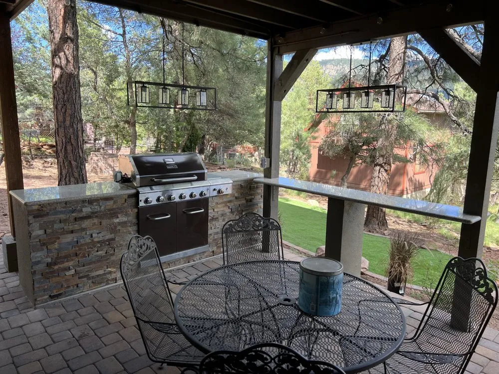 Slide of Nmg Construction