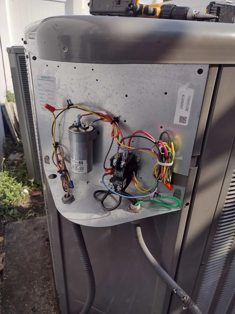 Slide of Noah's Air Repair